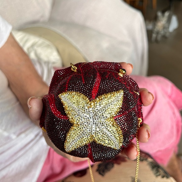 Boxed Judith Leiber Rose/Peony clutch - Picture 7 of 9